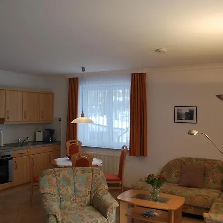 Ferienhaus Zum Sudstrand App. 1 - #113244 * Sellin (Rugen)